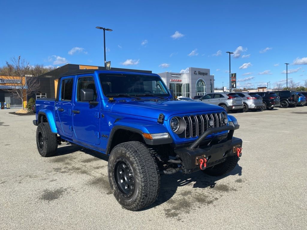 Used 2024 Jeep Gladiator Sport