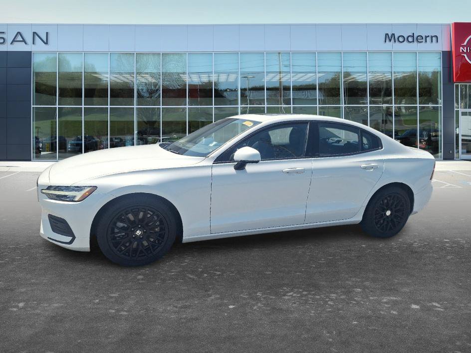 Used 2020 Volvo S60 T6 Momentum