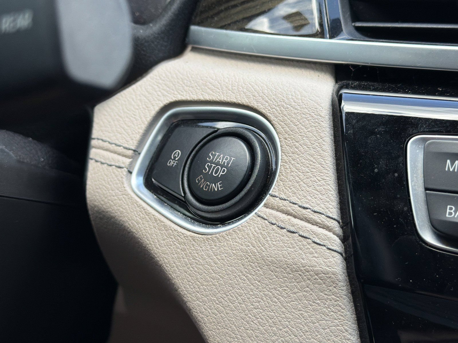 Used 2021 BMW X1 sDrive28i w/ Premium Package FWD image 34