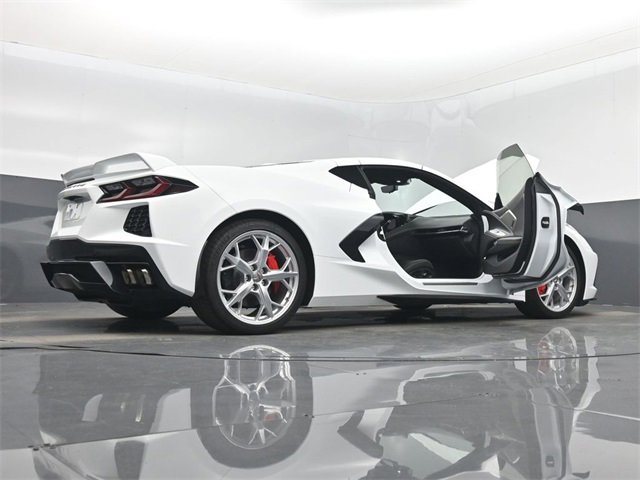 Used 2022 Chevrolet Corvette Stingray Preferred Cpe w/ Battery Protection Package image 59