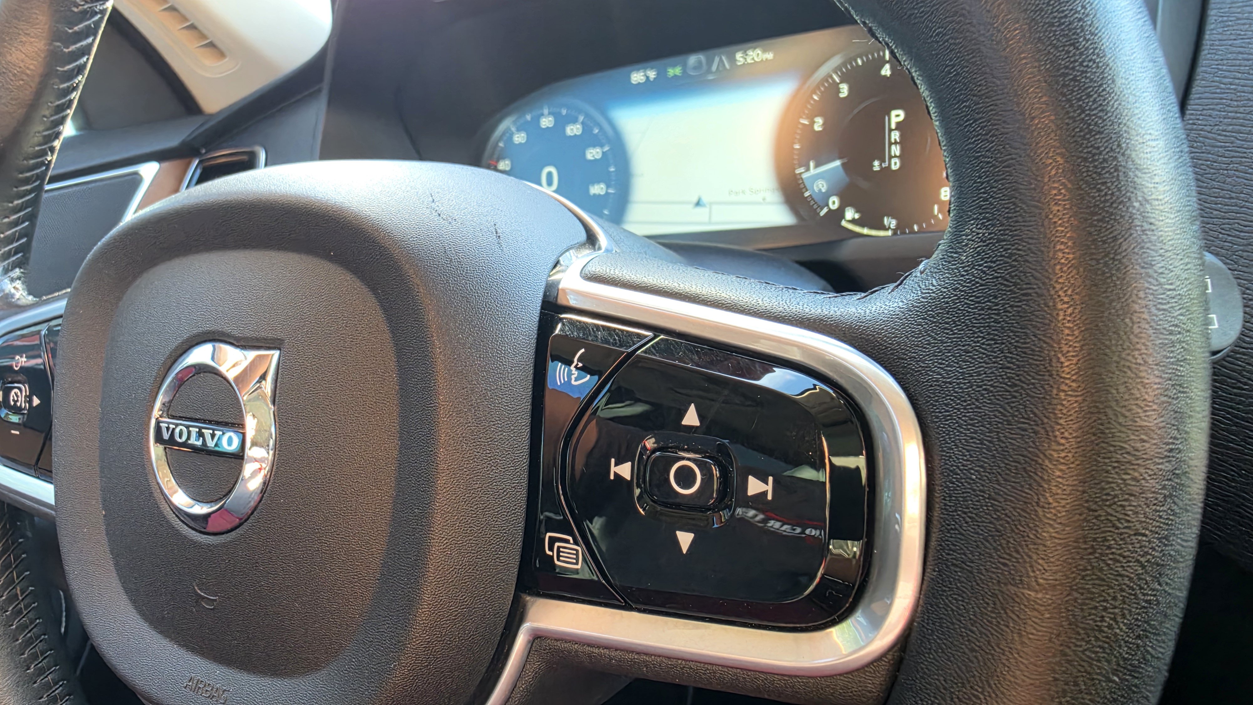 Used 2018 Volvo XC90 T6 Inscription w/ Convenience Package AWD/4WD image 48