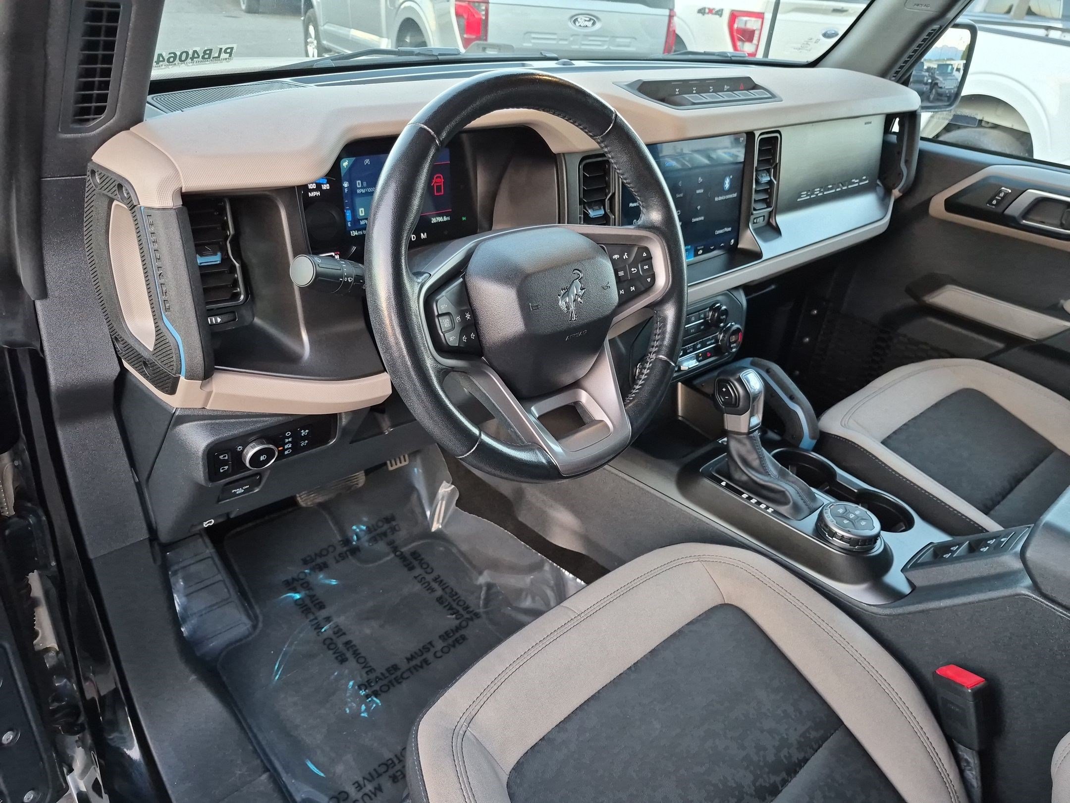 Used 2023 Ford Bronco Wildtrak AWD/4WD image 16