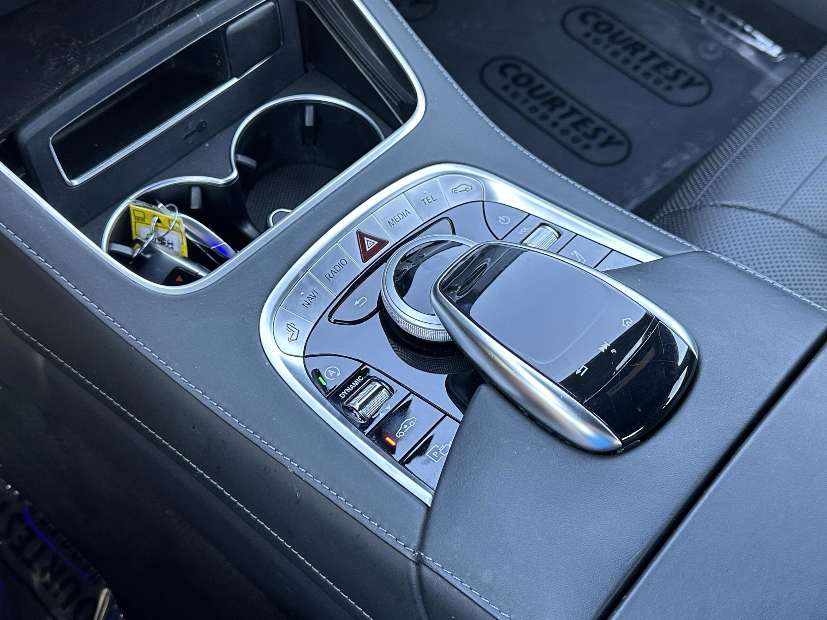 Used 2020 Mercedes-Benz S 560 4MATIC Sedan image 30