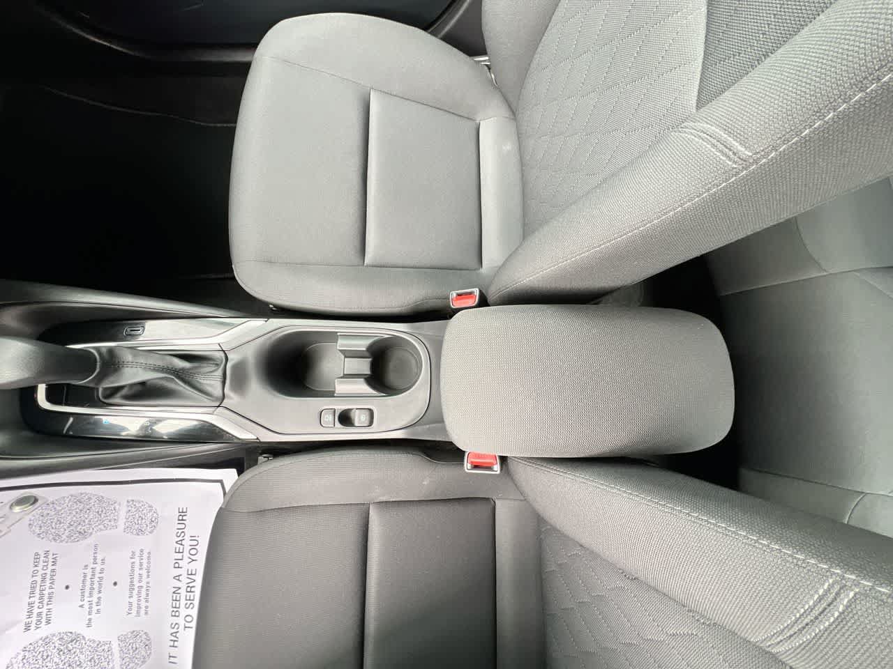 Used 2025 Toyota Corolla LE FWD image 21