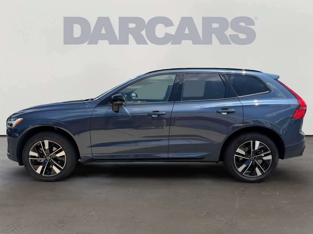 Certified 2026 Volvo XC60 B5 Plus w/ Climate Package AWD/4WD image 4