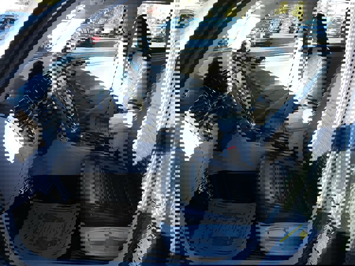 Used 2016 Volkswagen Passat 1.8T S image 10