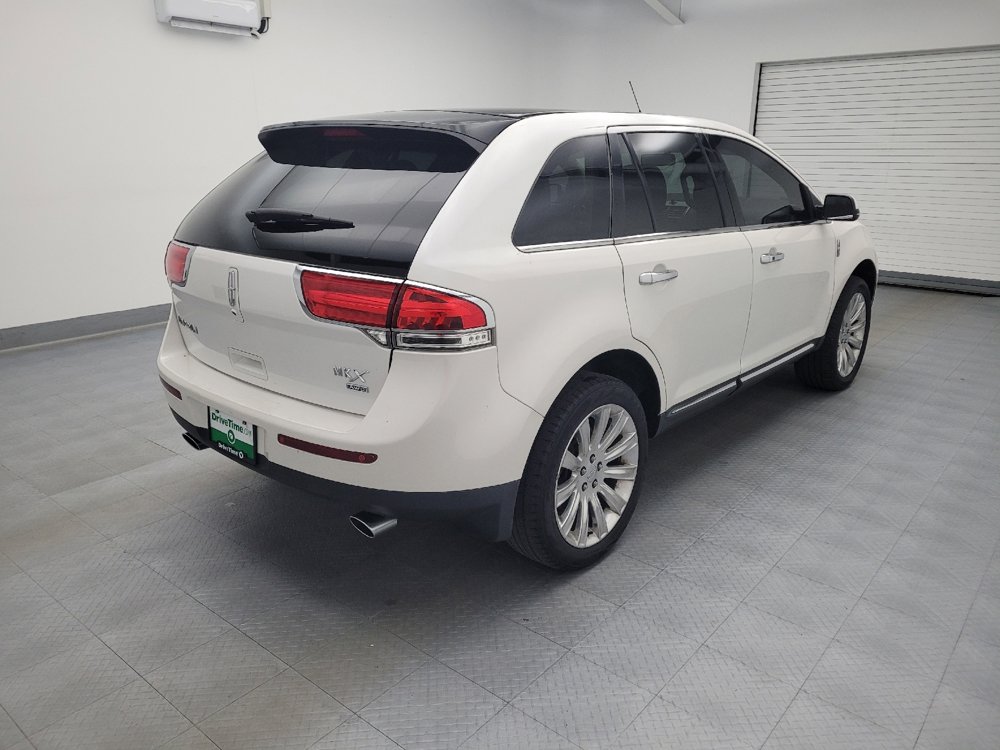 Used 2013 Lincoln MKX AWD image 9