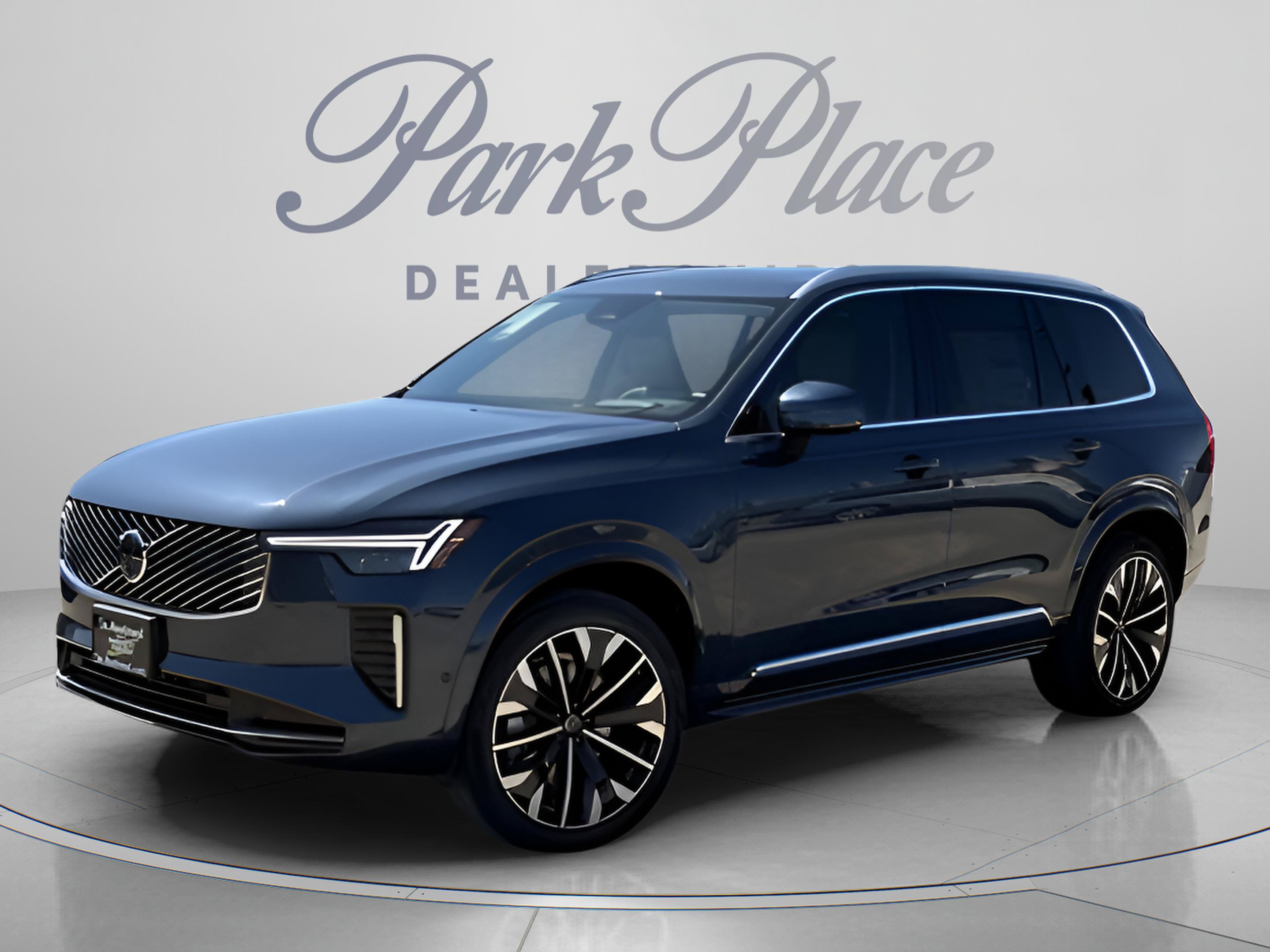 New 2026 Volvo XC90 B5 Ultra w/ Protection Package Premier