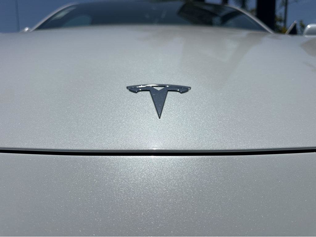 Used 2021 Tesla Model Y Long Range AWD/4WD image 41