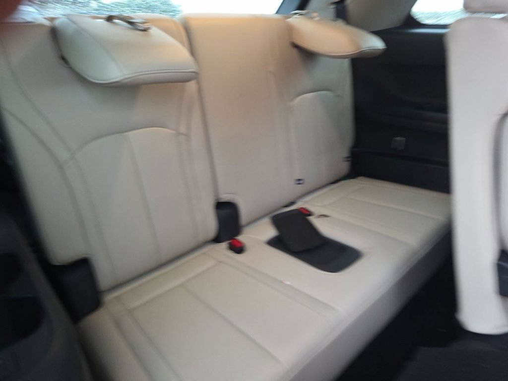 Certified 2023 INFINITI QX60 Luxe w/ Cargo Package FWD image 3
