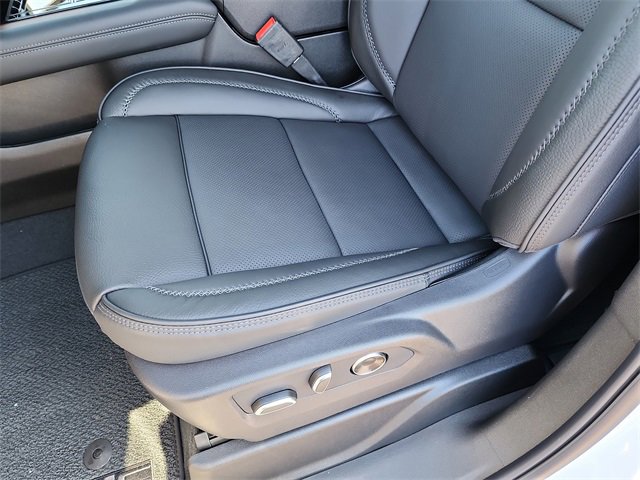 New 2026 GMC Yukon Denali w/ Sun & Power Step Package image 15