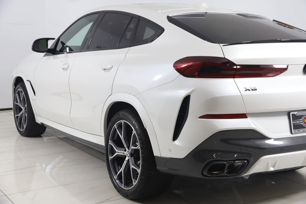 Used 2026 BMW X6 M60i AWD/4WD image 27