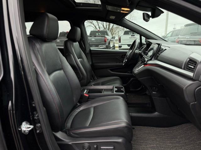 Used 2024 Honda Odyssey Sport image 16