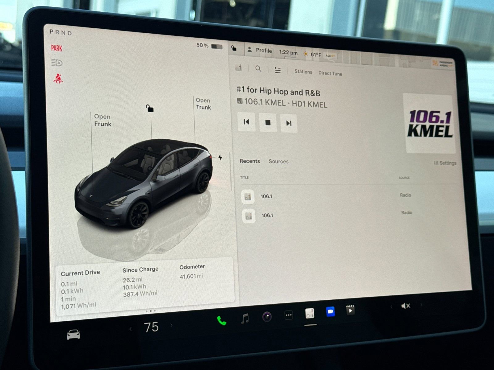 Used 2023 Tesla Model Y Long Range image 18