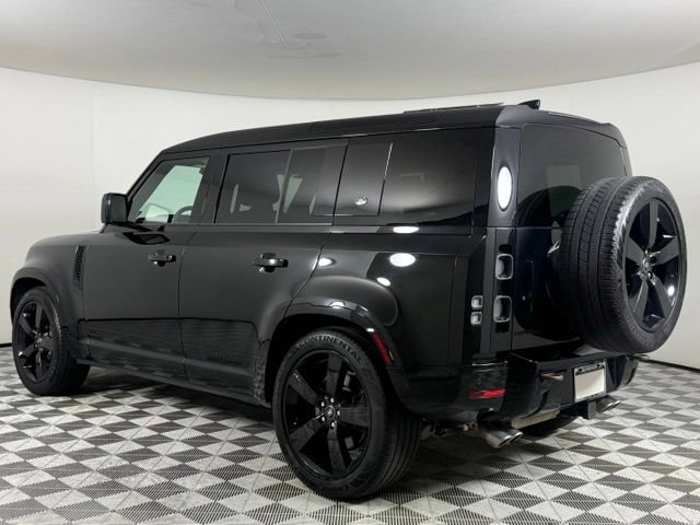Used 2023 Land Rover Defender 110 V8 AWD/4WD image 6