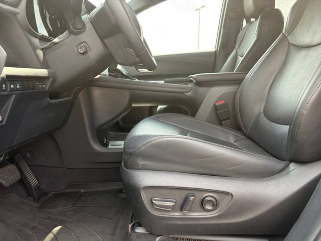 Certified 2025 Toyota Sienna Limited AWD/4WD image 14