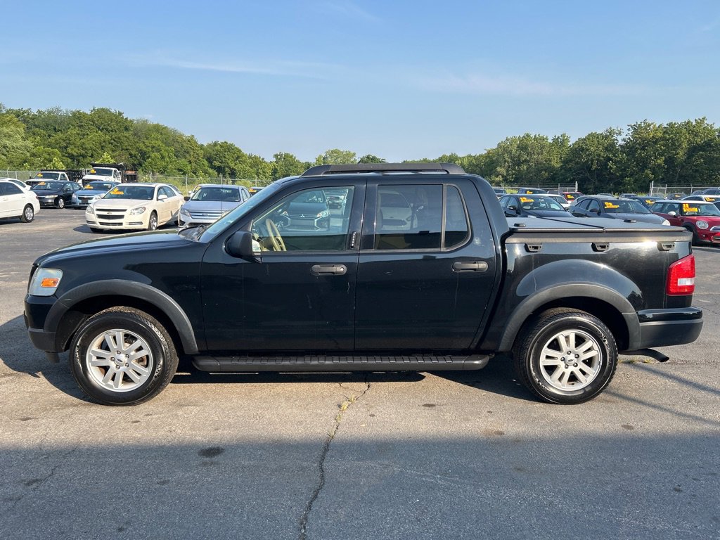Used 2008 Ford Explorer Sport Trac XLT image 1