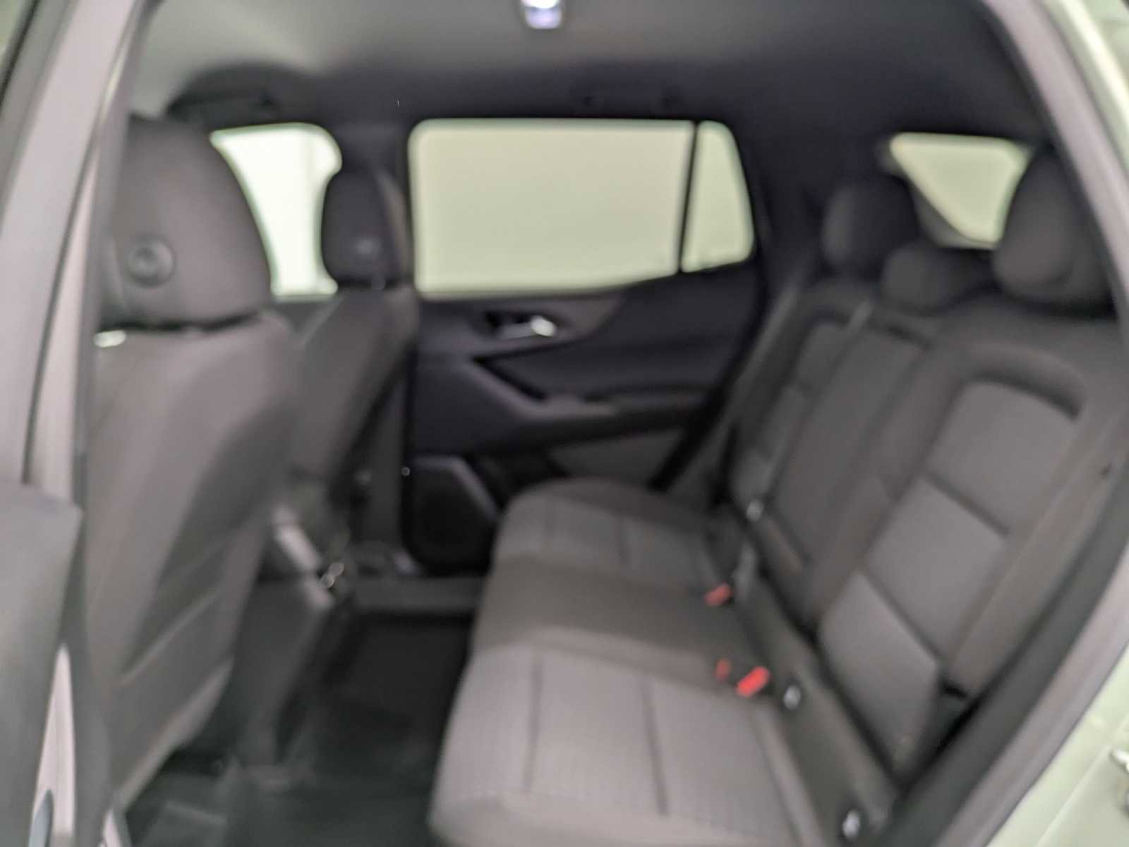 New 2026 Chevrolet Equinox LT AWD/4WD image 19