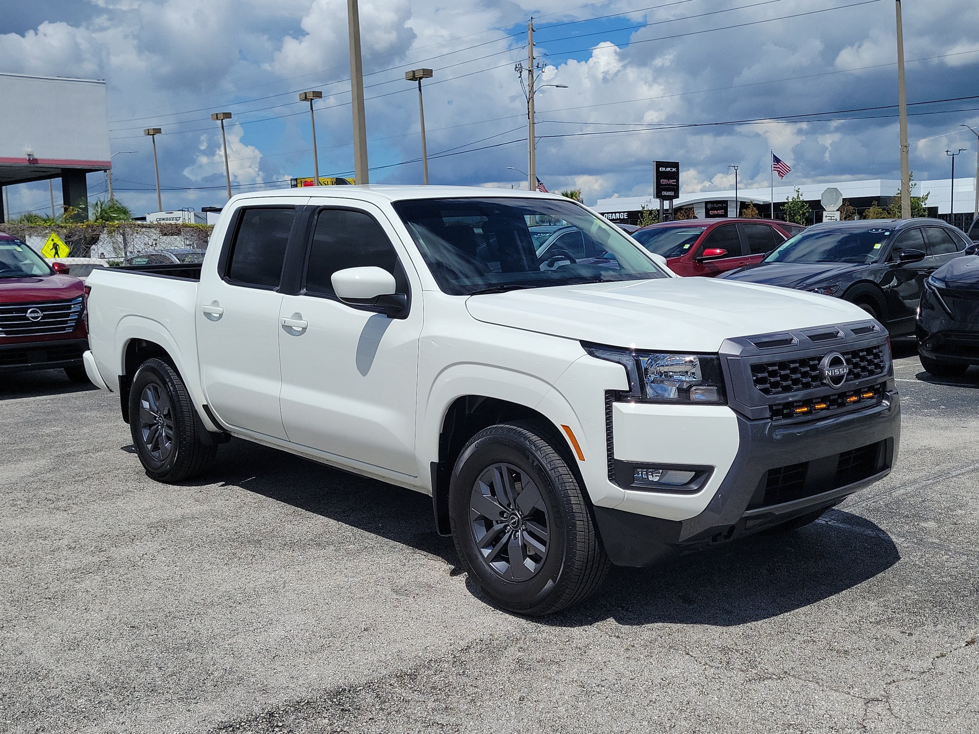 Certified 2025 Nissan Frontier SV w/ SV Convenience Package RWD image 3