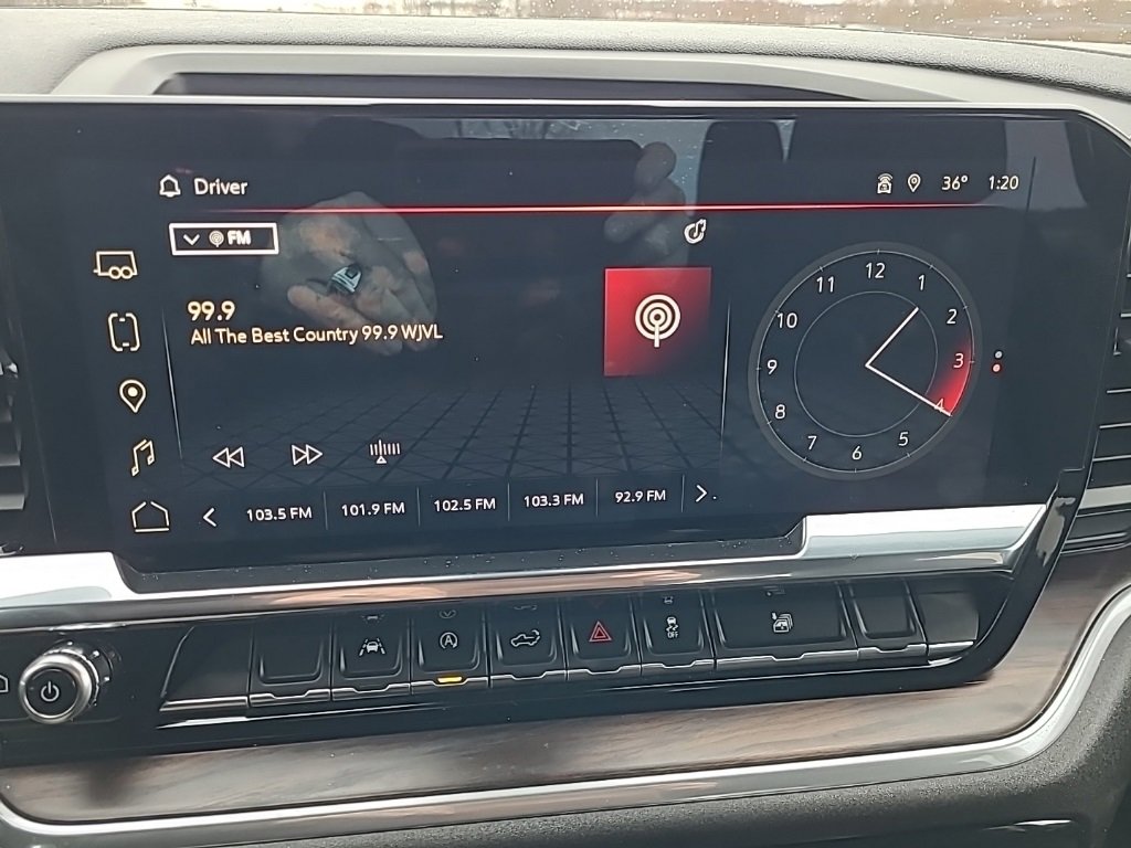 Certified 2025 GMC Sierra 1500 SLT image 29