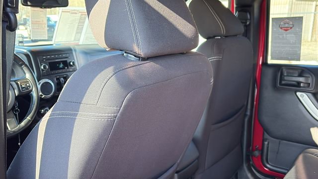 Used 2013 Jeep Wrangler Unlimited Sahara w/ Dual Top Group image 18