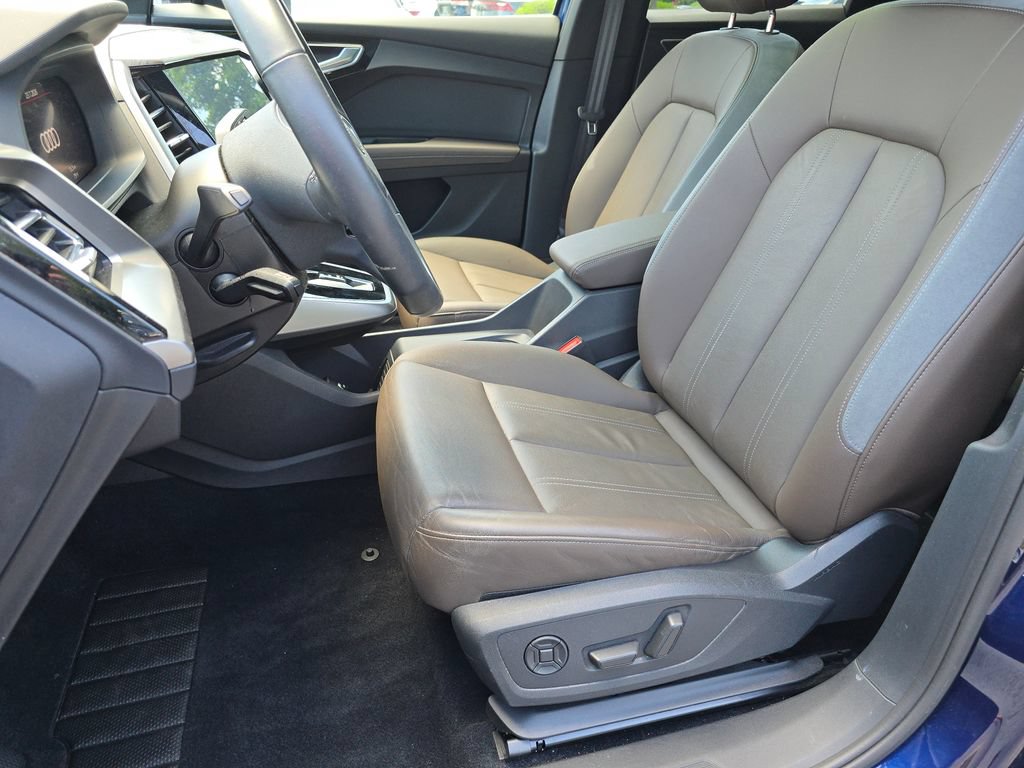 Certified 2023 Audi Q4 e-tron Premium w/ Convenience Package AWD/4WD image 17