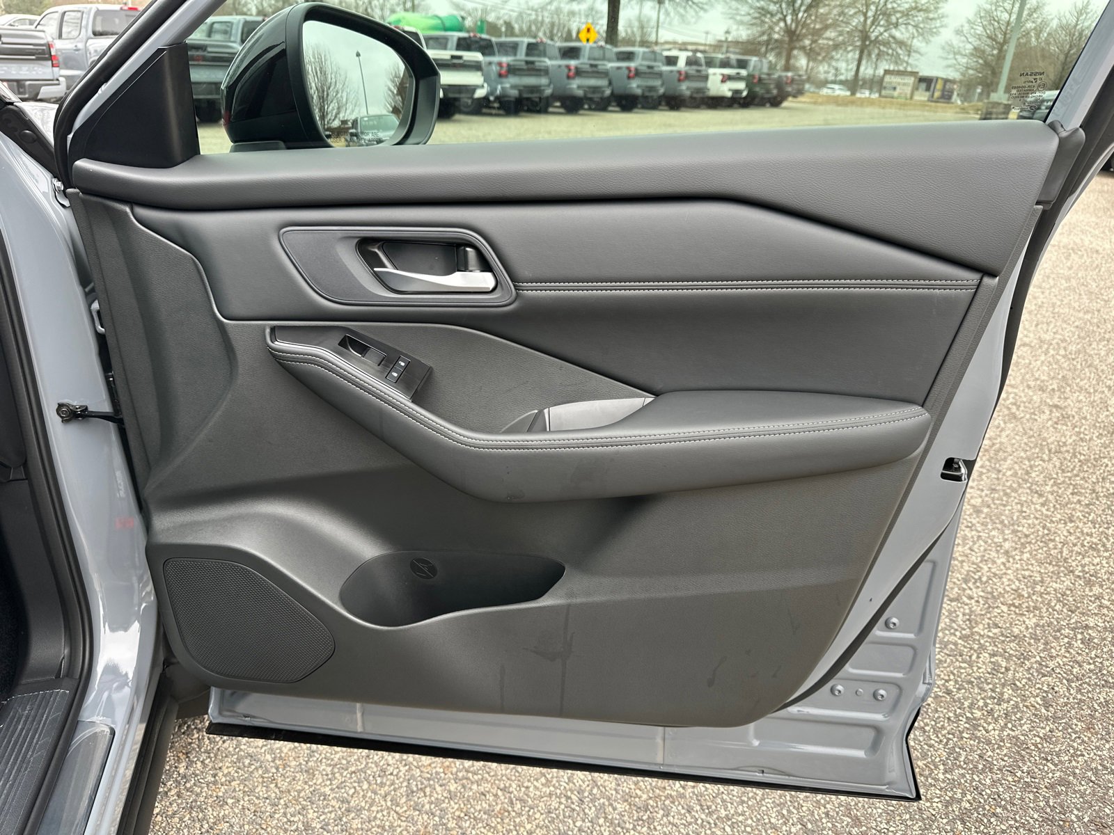 New 2026 Nissan Rogue SV image 14