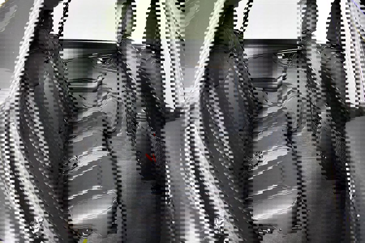 Used 2019 Audi Q8 Premium w/ Convenience Package image 48