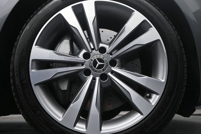 Used 2020 Mercedes-Benz S 560 4MATIC Sedan w/ Premium Package image 9