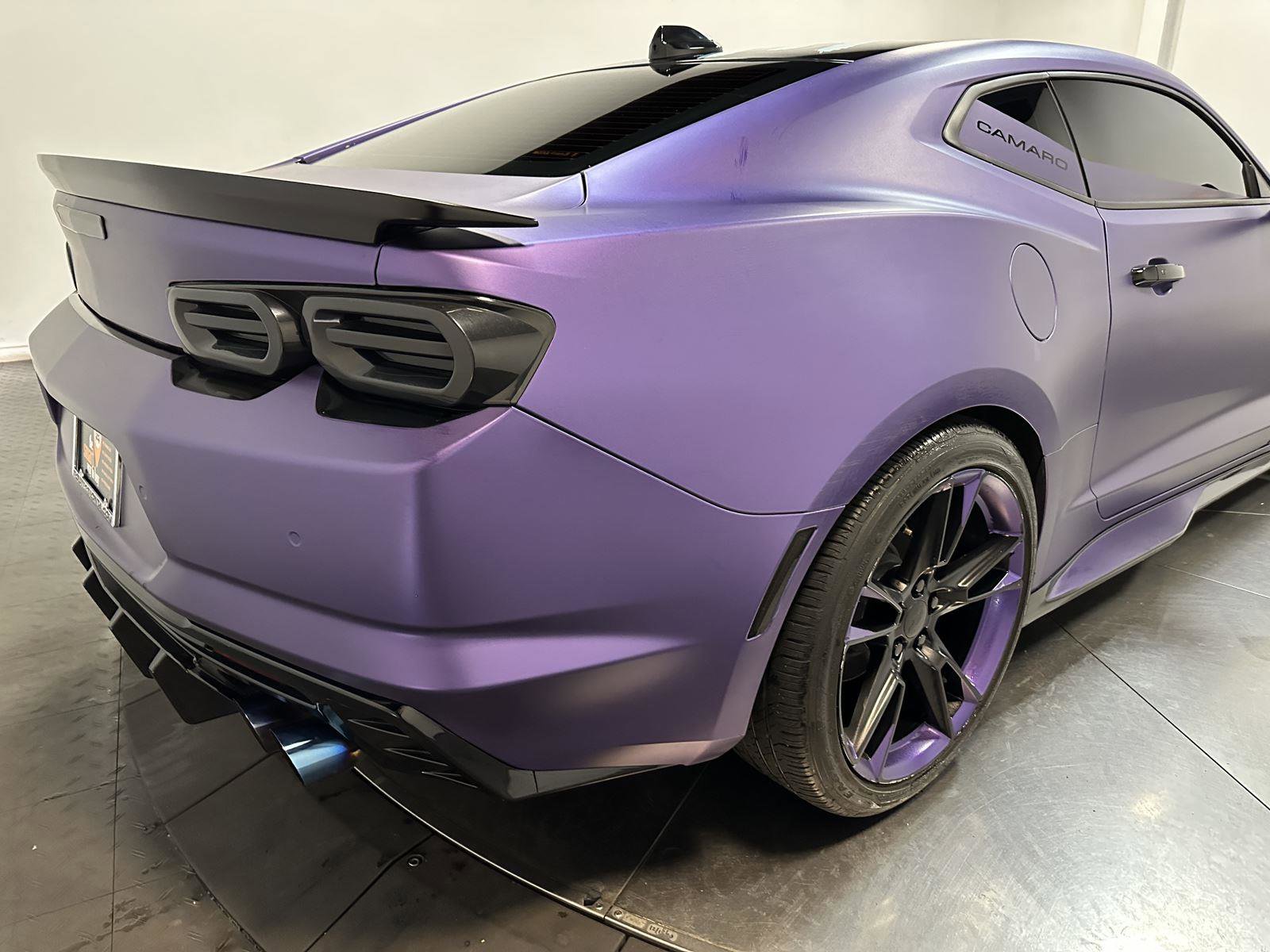 Used 2024 Chevrolet Camaro LT RWD image 14