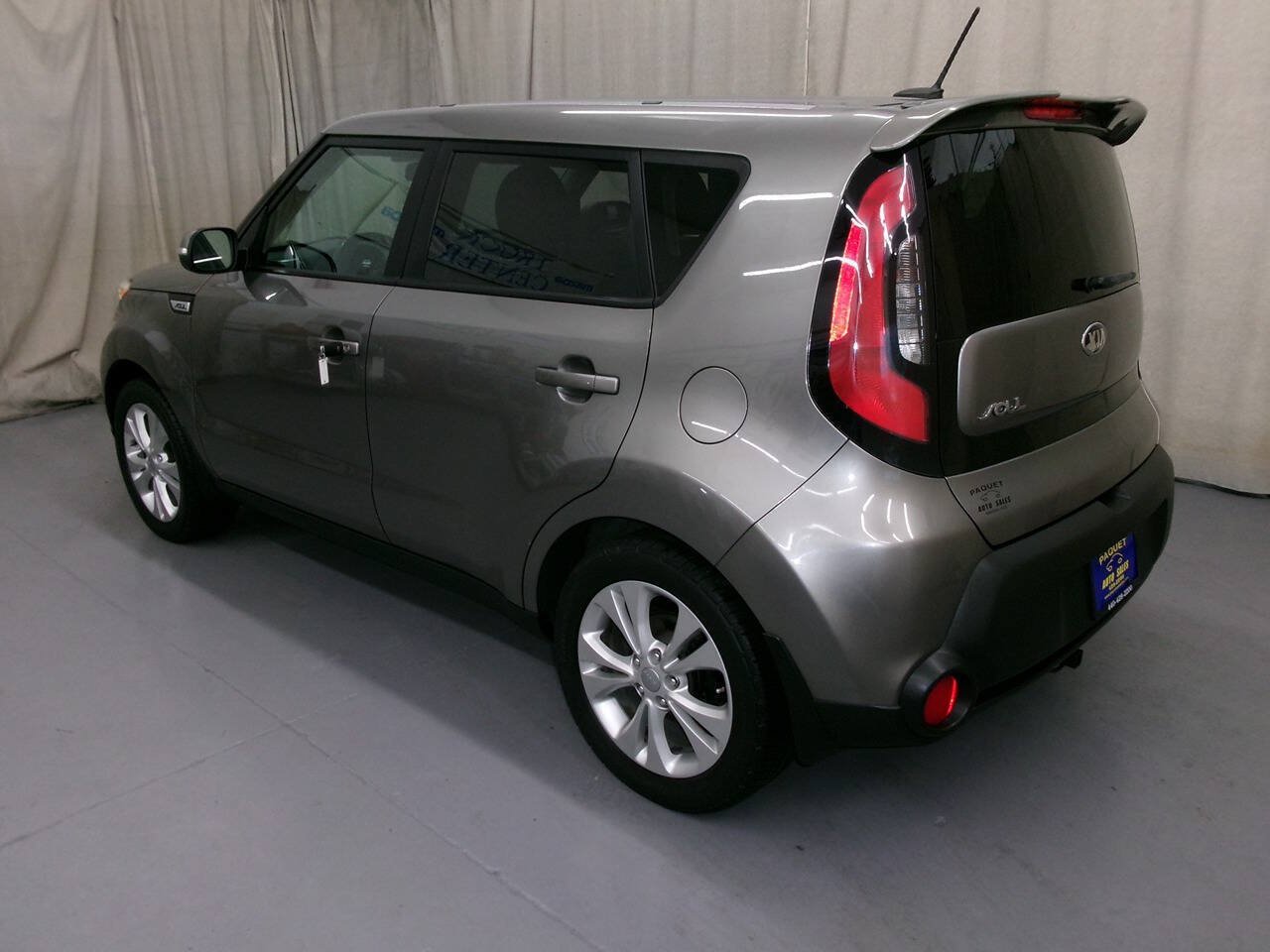 Used 2014 Kia Soul + FWD image 22