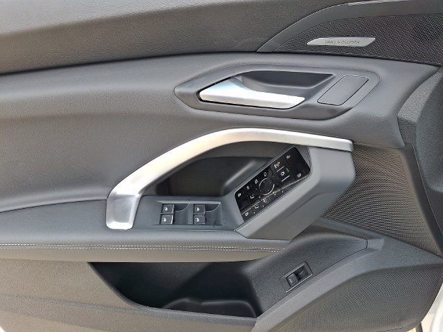 New 2026 Audi Q5 Premium Plus w/ Premium Plus AWD/4WD image 9
