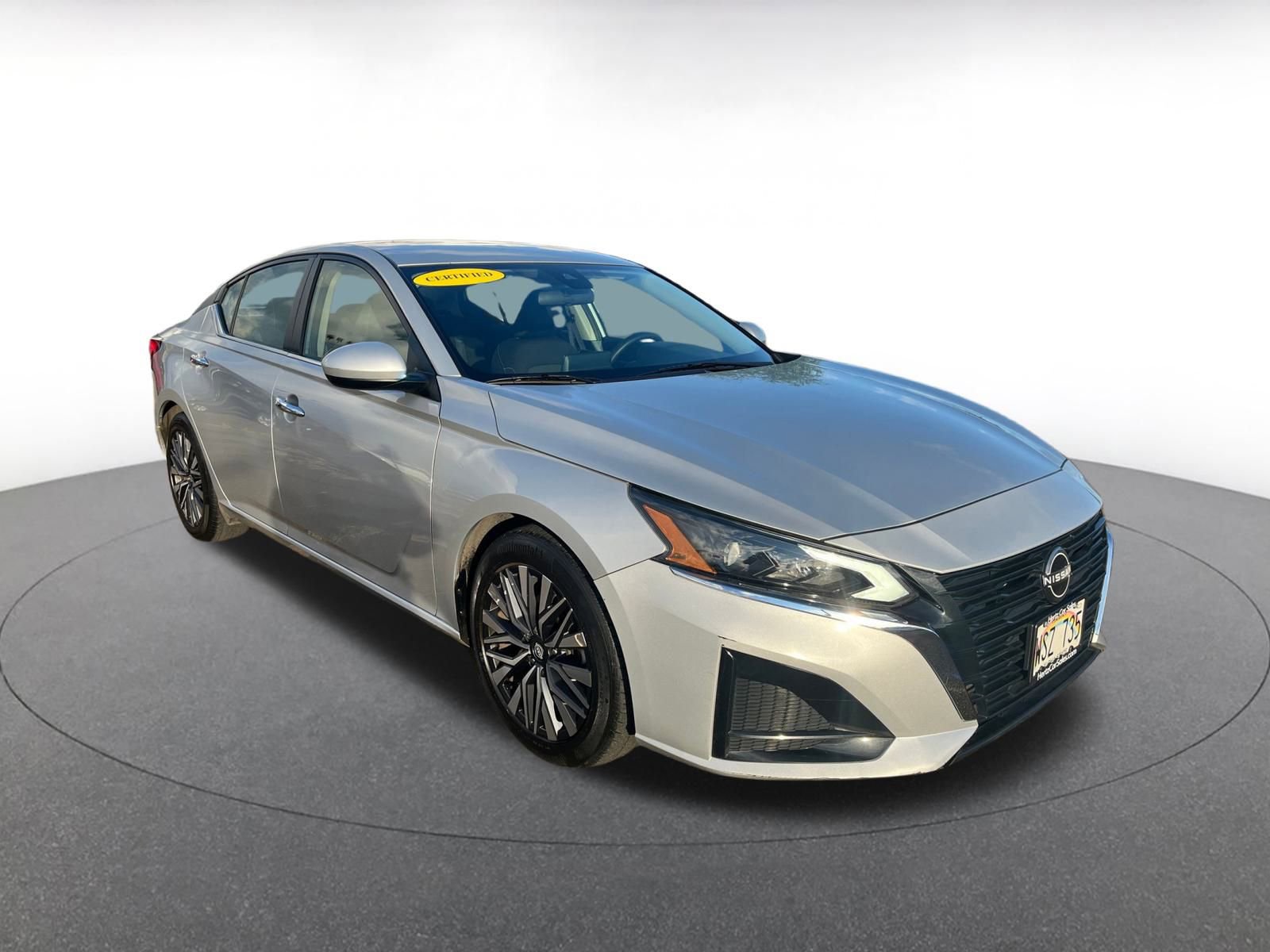 Used 2023 Nissan Altima 2.5 SV