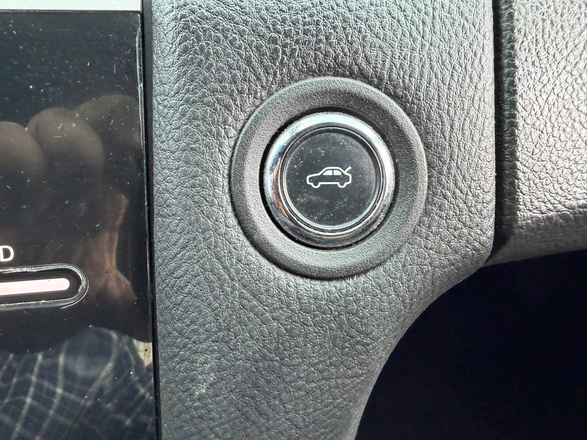 Used 2015 Ford Taurus SHO w/ Equipment Group 401A image 55