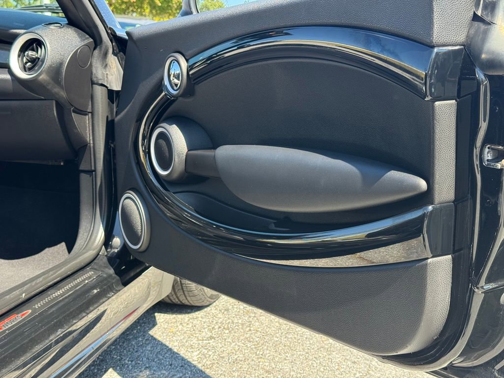 Used 2014 MINI Cooper John Cooper Works image 22