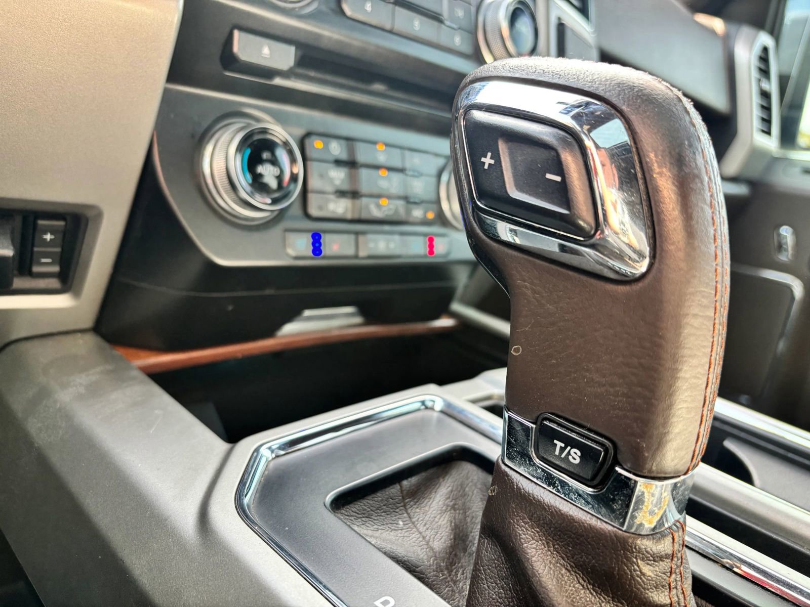 Used 2017 Ford F150 King Ranch AWD/4WD image 23