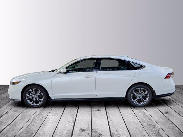 Certified 2024 Honda Accord EX image 2