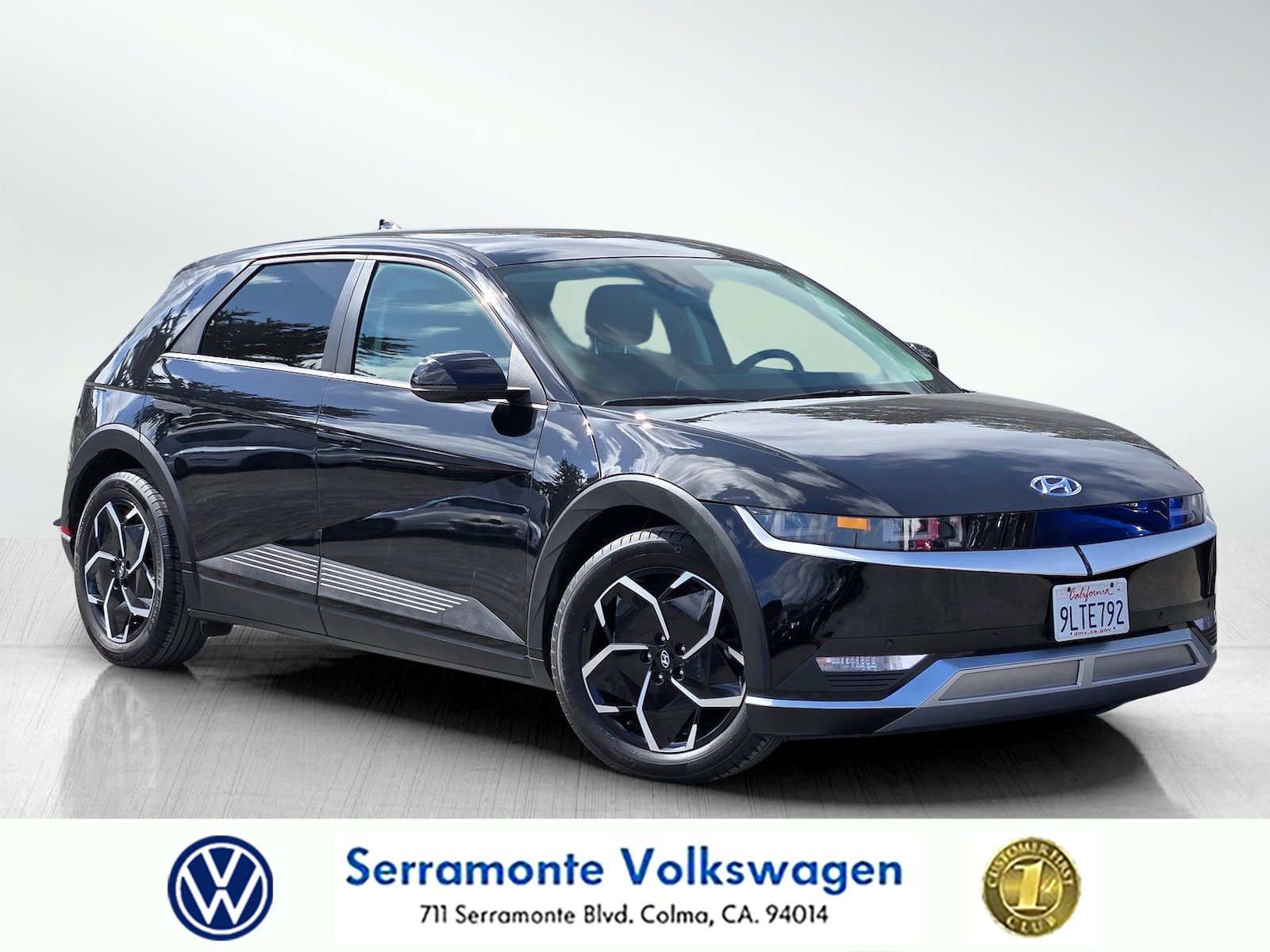 Used 2024 Hyundai Ioniq 5 SEL RWD image 1