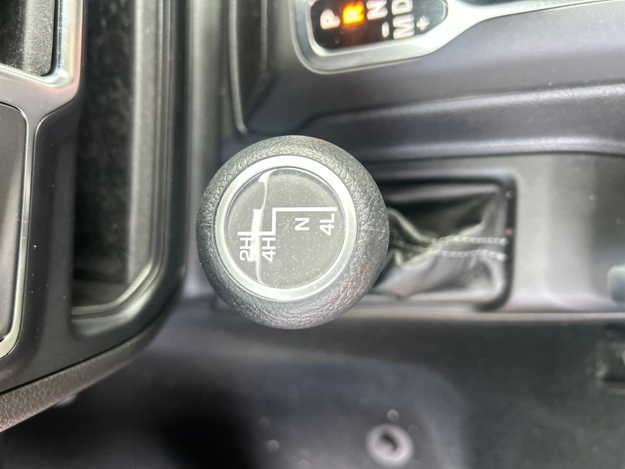 Used 2024 Jeep Wrangler Unlimited Sport AWD/4WD image 25