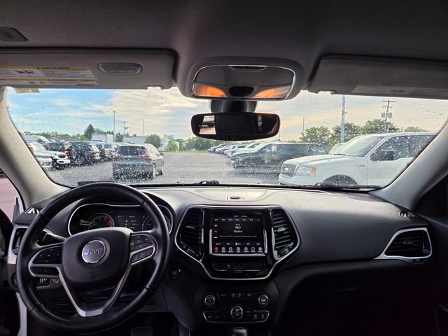 Used 2019 Jeep Cherokee Limited AWD/4WD image 6