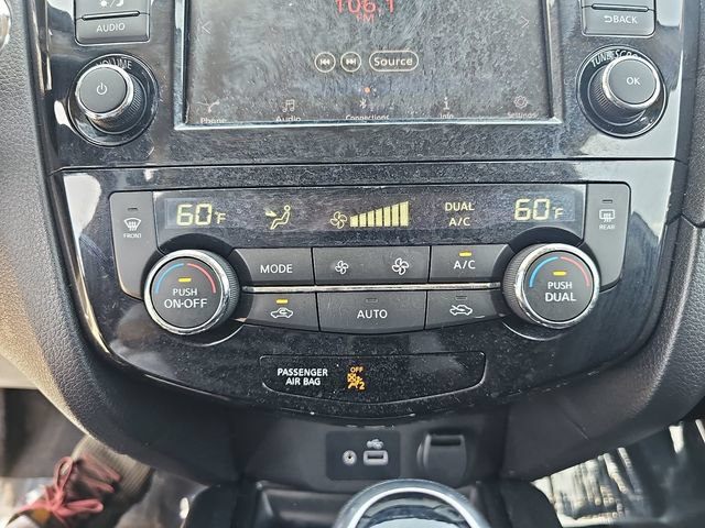 Used 2020 Nissan Rogue SV FWD image 20