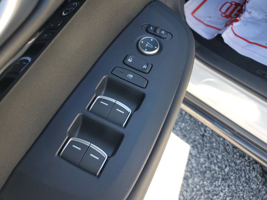 Certified 2025 Acura ADX AWD image 21