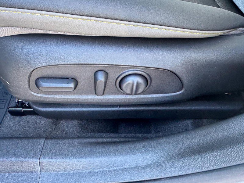 New 2026 Chevrolet Trax ACTIV w/ Sunroof Package image 11