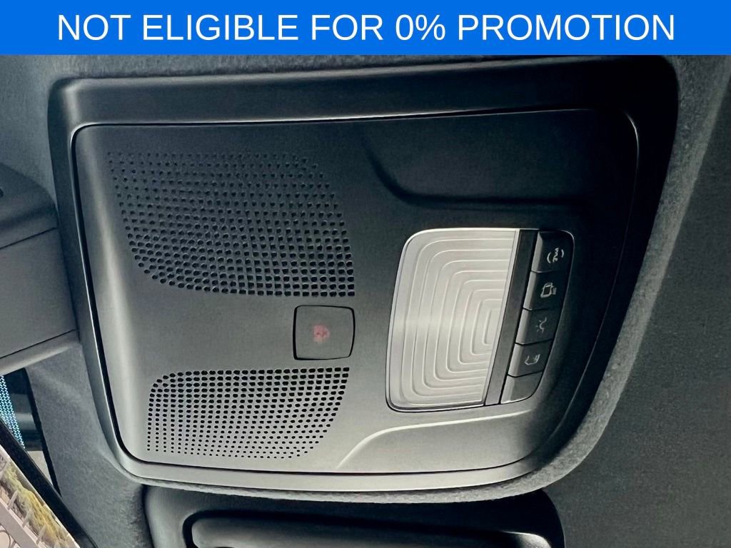 Used 2025 Mercedes-Benz Sprinter 2500 image 38