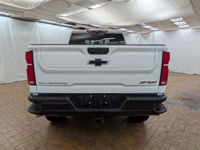 Used 2026 Chevrolet Silverado 2500 ZR2 AWD/4WD image 6