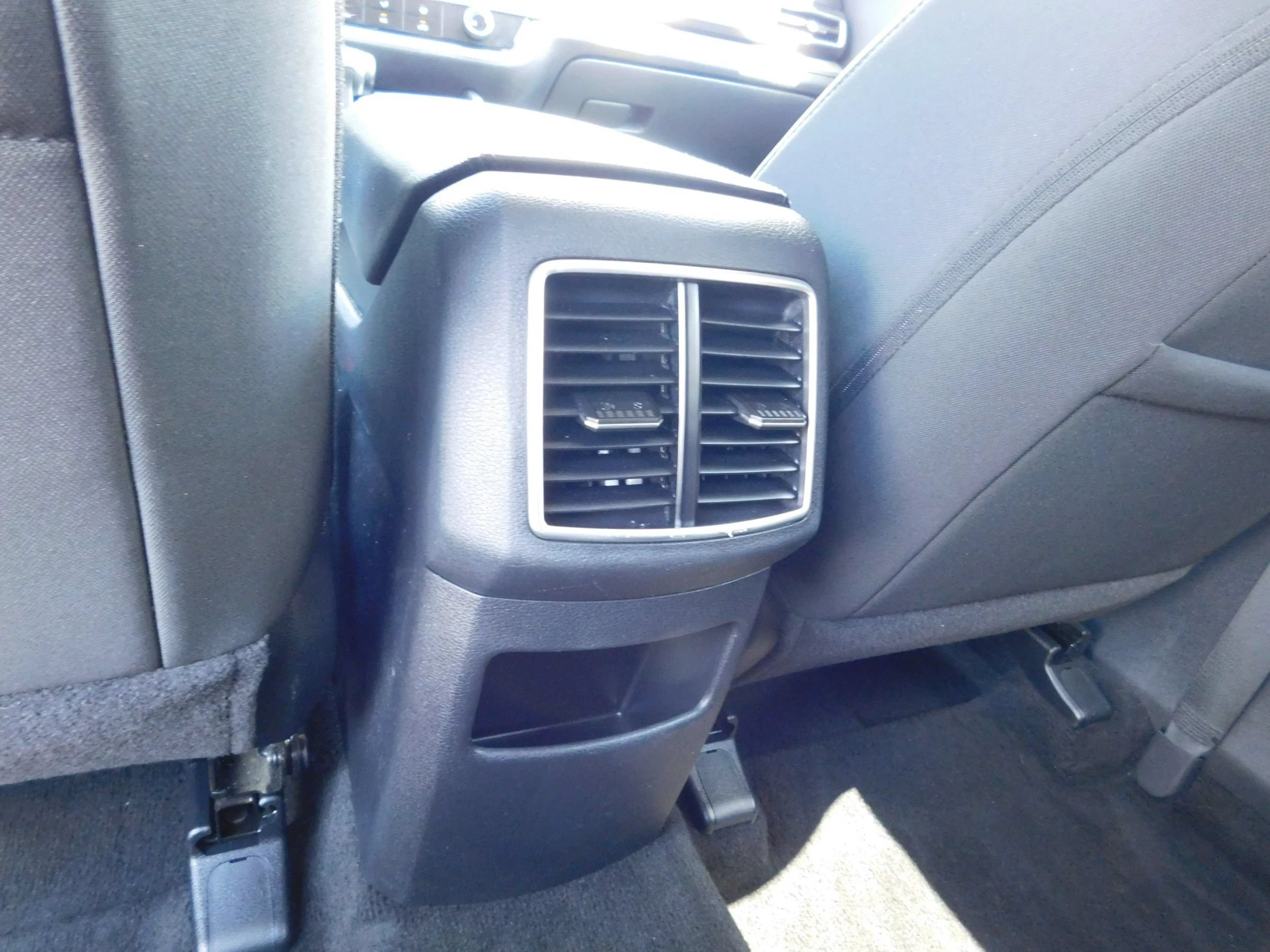 Used 2023 Kia Sportage LX FWD image 12