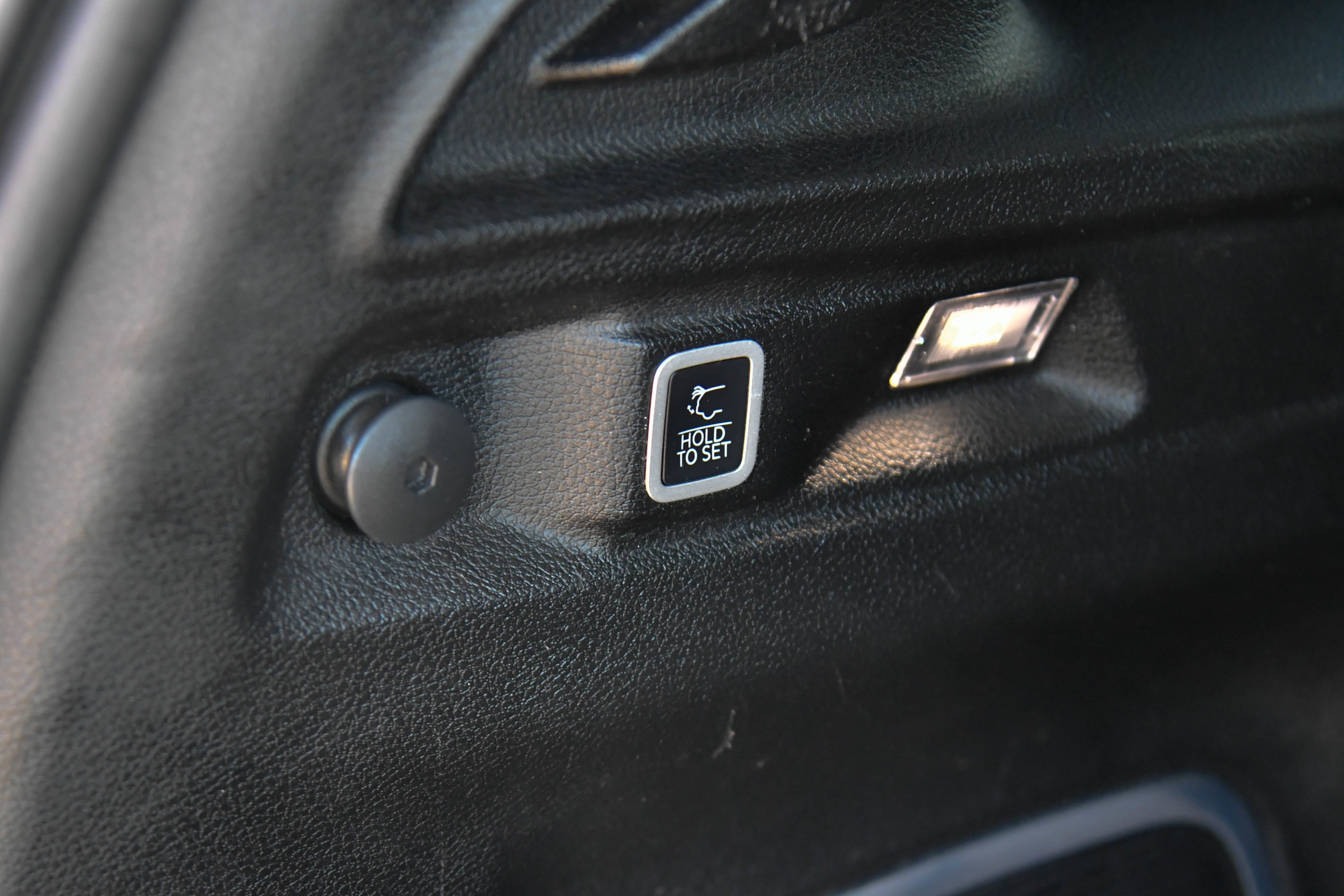 Used 2022 Jeep Grand Cherokee L Limited image 49