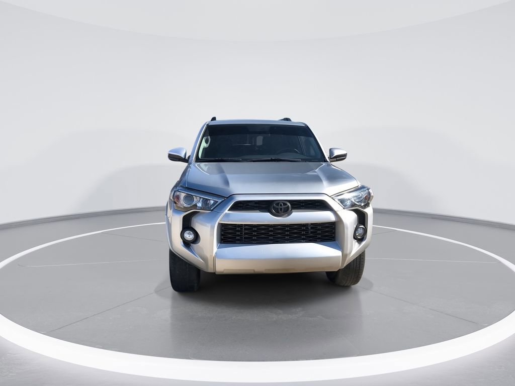 Used 2019 Toyota 4Runner SR5 image 3