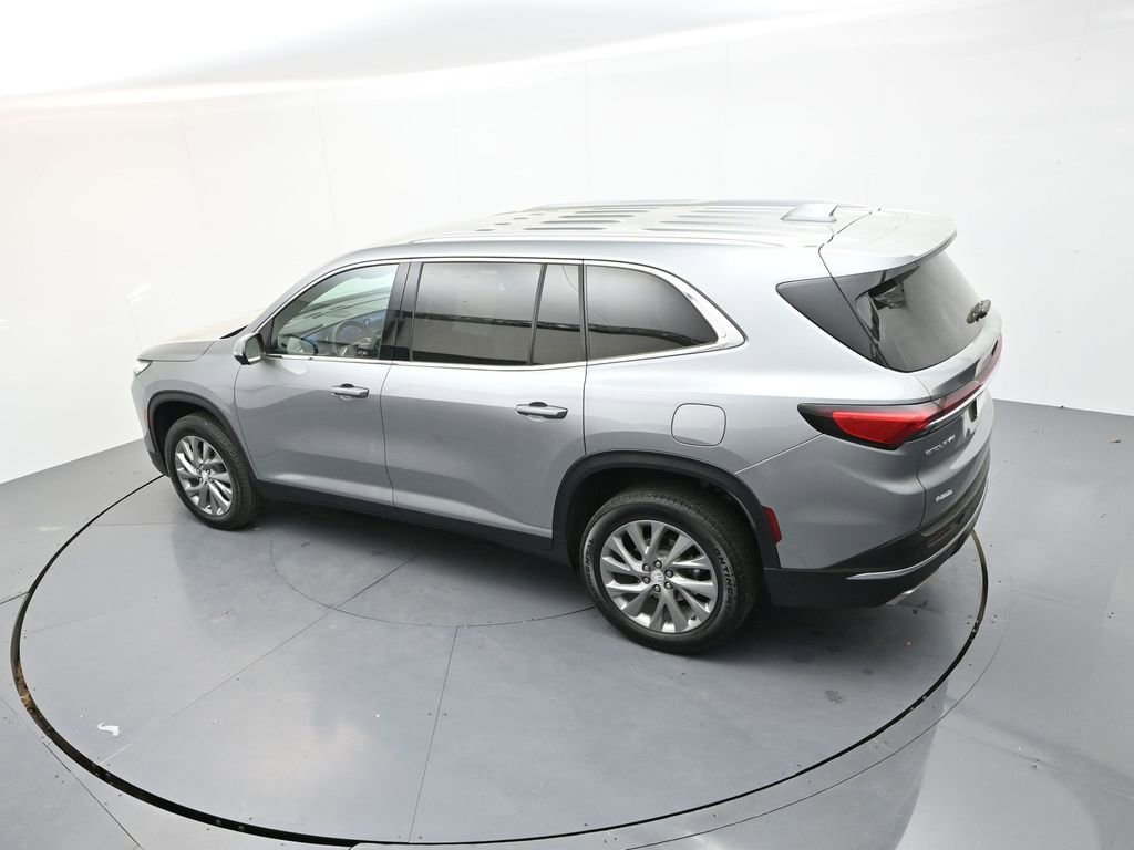 Used 2025 Buick Enclave Preferred image 27