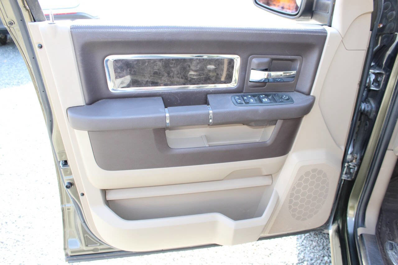 Used 2012 RAM 1500 Laramie Longhorn AWD/4WD image 18